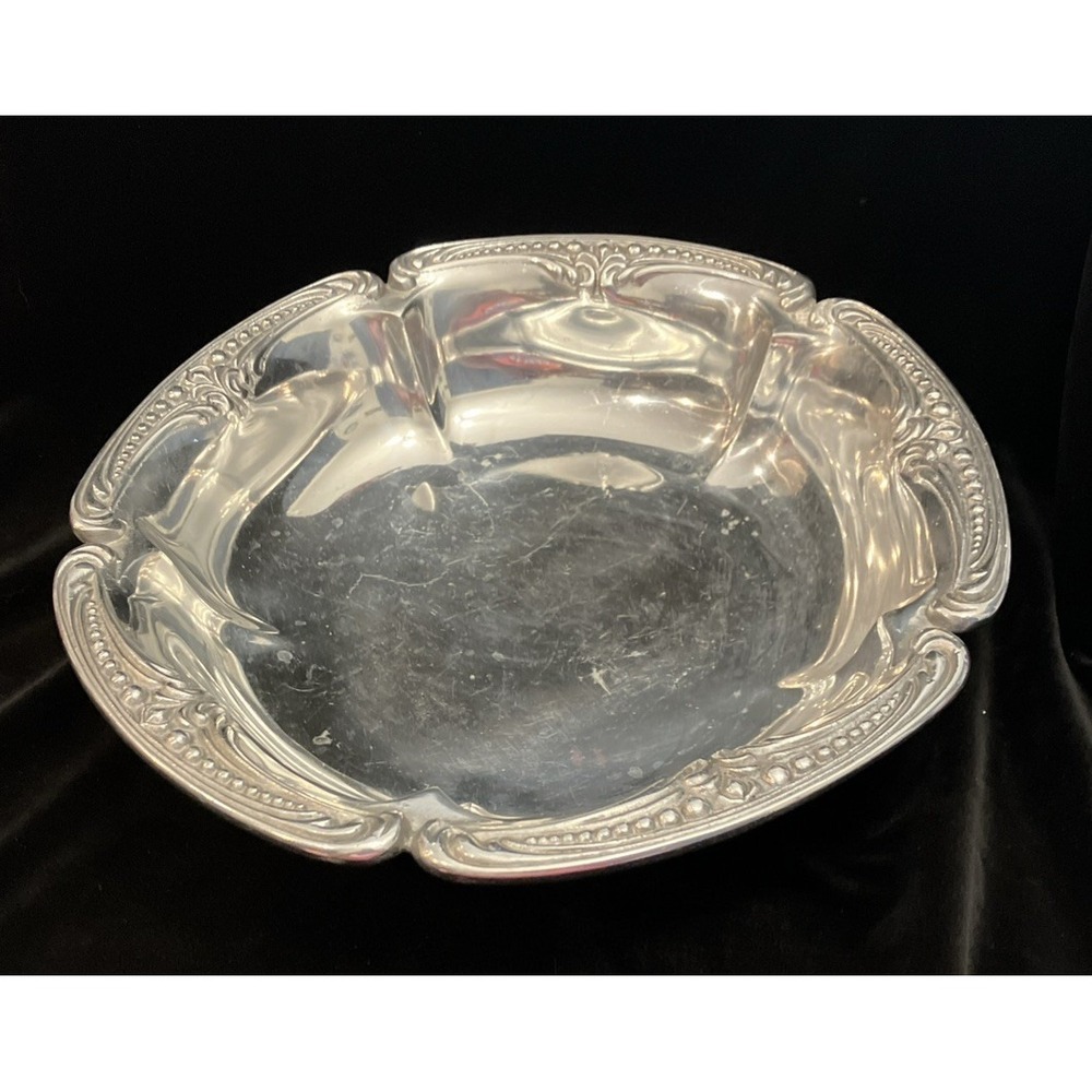 Juan Vela Studio Serving Bowl by Wilton Armetale 12” Pewter Vintage Ornate Edges